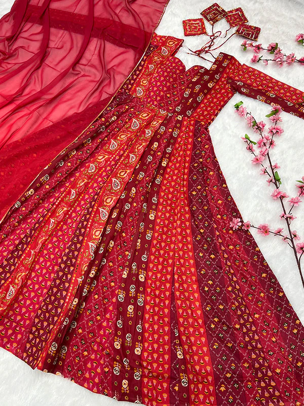 Magenta Red Anarkali Gown With Dupatta Set - Image 6